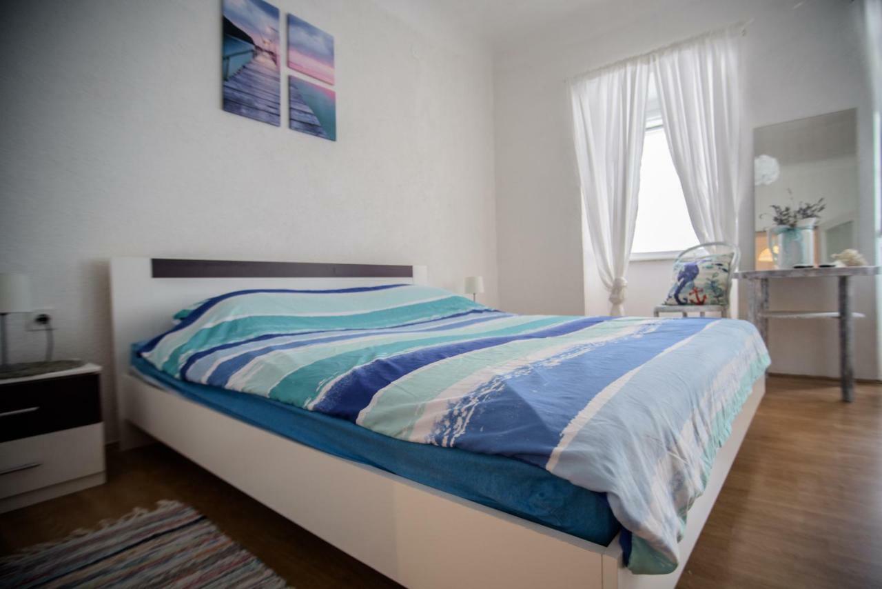Apartment Dolores Cres Exterior foto